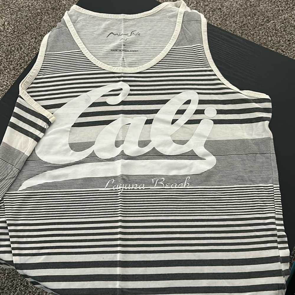 Miami style tank